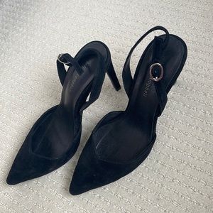 Jeffrey Campbell black suede evening shoes in buttery soft leather. Size 7.5